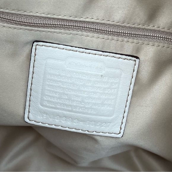 Large Vintage Coach Satchel - Picture 15 of 15